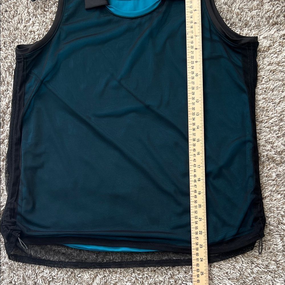 Like New! Lucky in Love Women's Black and Teal Tank Top Mesh Size L - Picture 8 of 10